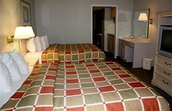 Motel Courtside